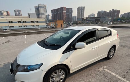 Honda Insight II рестайлинг, 2010 год, 650 000 рублей, 4 фотография