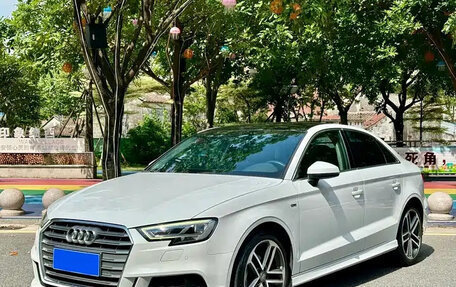 Audi A3, 2019 год, 1 549 003 рублей, 6 фотография