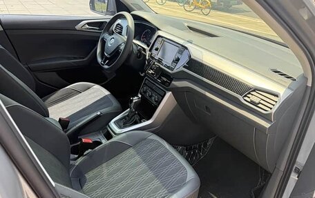 Volkswagen T-Cross I, 2021 год, 1 450 000 рублей, 11 фотография