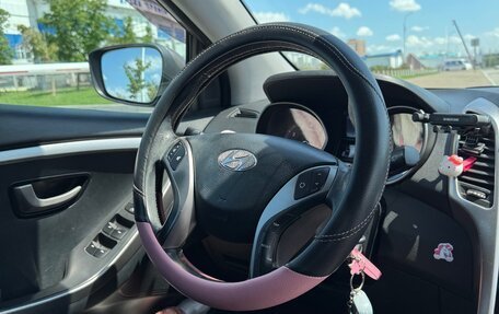 Hyundai i30 II рестайлинг, 2012 год, 830 000 рублей, 11 фотография