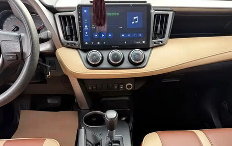 Toyota RAV4, 2019 год, 1 849 003 рублей, 14 фотография