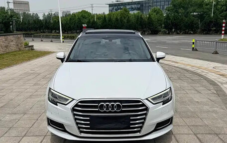 Audi A3, 2019 год, 1 469 003 рублей, 2 фотография