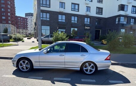 Mercedes-Benz C-Класс, 2005 год, 350 000 рублей, 8 фотография