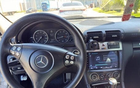 Mercedes-Benz C-Класс, 2005 год, 350 000 рублей, 10 фотография