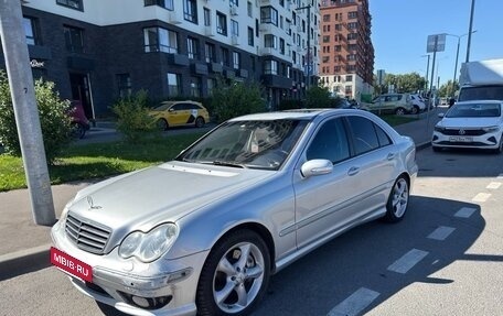 Mercedes-Benz C-Класс, 2005 год, 350 000 рублей, 9 фотография
