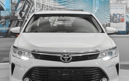 Toyota Camry, 2016 год, 1 749 000 рублей, 2 фотография