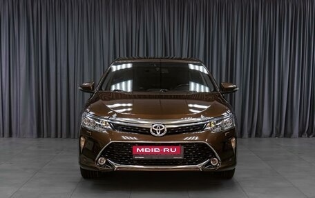 Toyota Camry, 2018 год, 2 569 000 рублей, 3 фотография