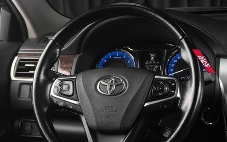 Toyota Camry, 2018 год, 2 569 000 рублей, 20 фотография