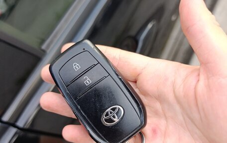 Toyota Yaris, 2020 год, 1 150 000 рублей, 18 фотография