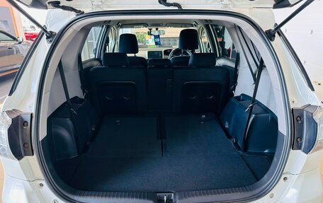 Toyota Wish II, 2012 год, 1 489 000 рублей, 19 фотография