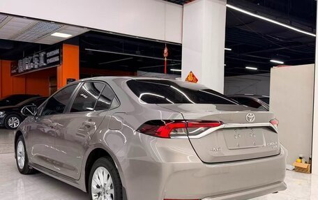 Toyota Corolla, 2021 год, 1 300 000 рублей, 6 фотография