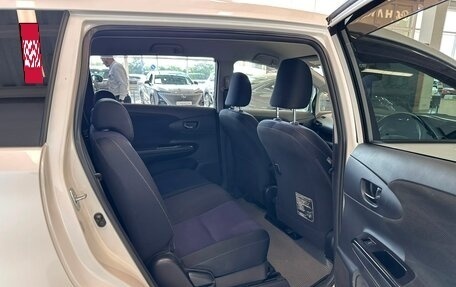 Toyota Wish II, 2012 год, 1 489 000 рублей, 18 фотография