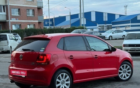 Volkswagen Polo VI (EU Market), 2012 год, 830 000 рублей, 2 фотография
