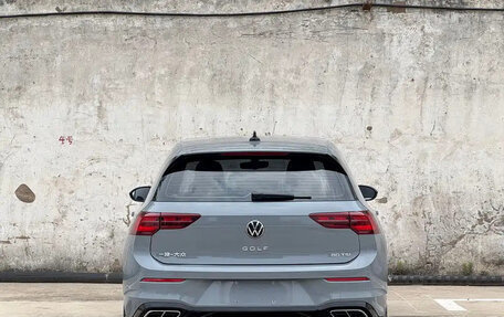 Volkswagen Golf VIII, 2023 год, 1 680 100 рублей, 5 фотография