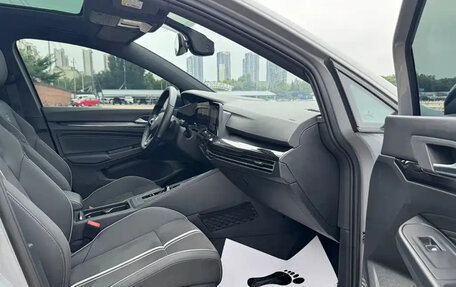 Volkswagen Golf VIII, 2023 год, 1 680 100 рублей, 9 фотография