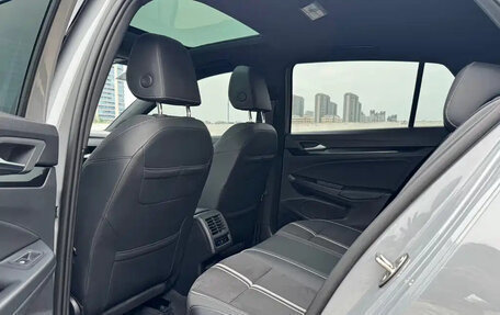Volkswagen Golf VIII, 2023 год, 1 680 100 рублей, 11 фотография