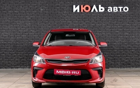 KIA Rio IV, 2018 год, 1 300 000 рублей, 2 фотография