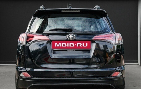Toyota RAV4, 2017 год, 1 670 000 рублей, 5 фотография