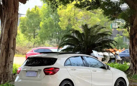 Mercedes-Benz A-Класс, 2018 год, 1 389 003 рублей, 6 фотография
