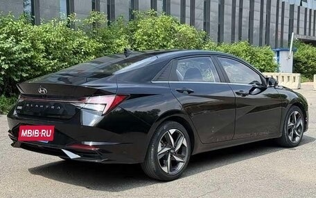 Hyundai Elantra, 2022 год, 1 150 000 рублей, 4 фотография