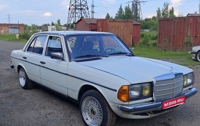 Mercedes-Benz W123, 1984 год, 560 000 рублей, 1 фотография