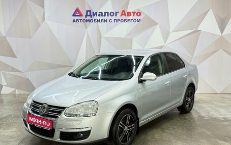 Volkswagen Jetta VI, 2010 год, 690 000 рублей, 1 фотография