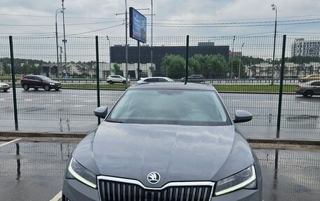 Skoda Superb III рестайлинг, 2025 год, 3 800 000 рублей, 1 фотография