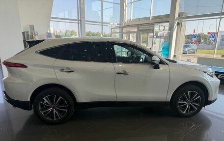 Toyota Harrier, 2021 год, 3 369 000 рублей, 4 фотография