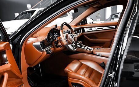 Porsche Panamera II рестайлинг, 2018 год, 8 400 000 рублей, 12 фотография