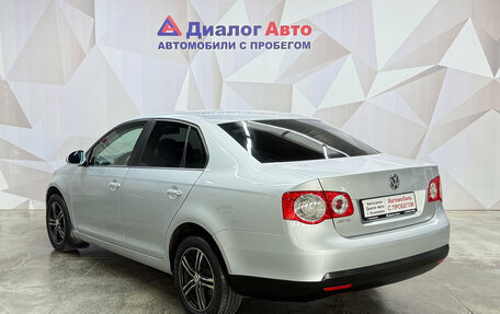 Volkswagen Jetta VI, 2010 год, 690 000 рублей, 5 фотография