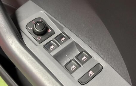Volkswagen T-Cross I, 2021 год, 1 105 325 рублей, 10 фотография