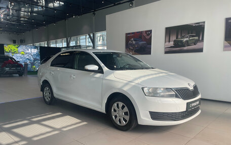 Skoda Rapid I, 2017 год, 770 000 рублей, 3 фотография
