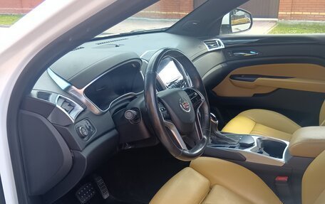 Cadillac SRX II рестайлинг, 2014 год, 1 800 000 рублей, 5 фотография