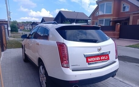 Cadillac SRX II рестайлинг, 2014 год, 1 800 000 рублей, 2 фотография