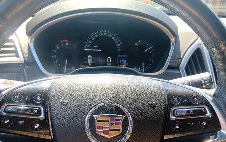Cadillac SRX II рестайлинг, 2014 год, 1 800 000 рублей, 16 фотография