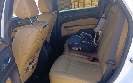 Cadillac SRX II рестайлинг, 2014 год, 1 800 000 рублей, 19 фотография
