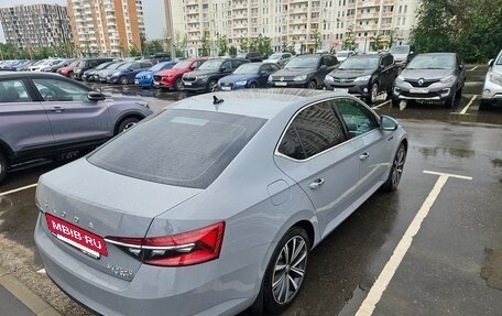 Skoda Superb III рестайлинг, 2025 год, 3 800 000 рублей, 5 фотография