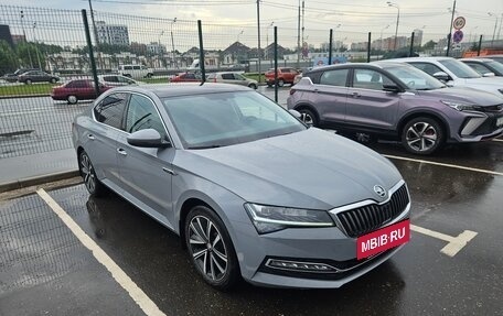 Skoda Superb III рестайлинг, 2025 год, 3 800 000 рублей, 7 фотография