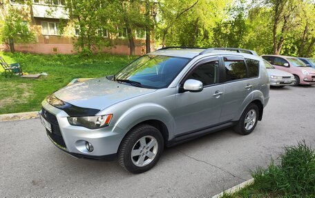 Mitsubishi Outlander III рестайлинг 3, 2010 год, 1 090 000 рублей, 4 фотография
