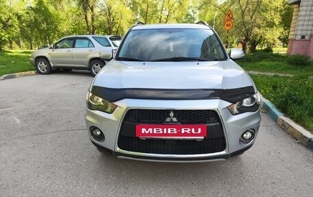 Mitsubishi Outlander III рестайлинг 3, 2010 год, 1 090 000 рублей, 7 фотография