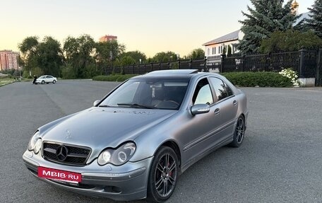 Mercedes-Benz C-Класс, 2000 год, 450 000 рублей, 4 фотография