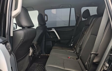 Toyota Land Cruiser Prado 150 рестайлинг 2, 2021 год, 7 490 000 рублей, 15 фотография
