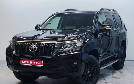 Toyota Land Cruiser Prado 150 рестайлинг 2, 2021 год, 7 490 000 рублей, 1 фотография