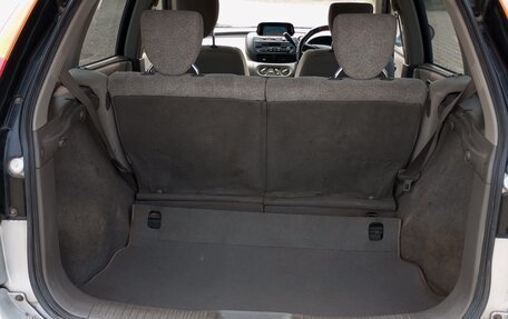 Nissan Tino, 2001 год, 335 000 рублей, 6 фотография