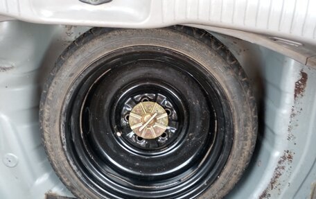 Nissan Tino, 2001 год, 335 000 рублей, 10 фотография