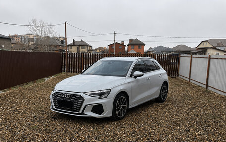 Audi A3, 2023 год, 2 400 000 рублей, 2 фотография