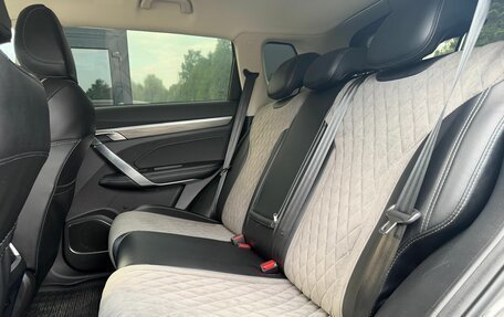 Geely Atlas, 2023 год, 2 069 000 рублей, 23 фотография
