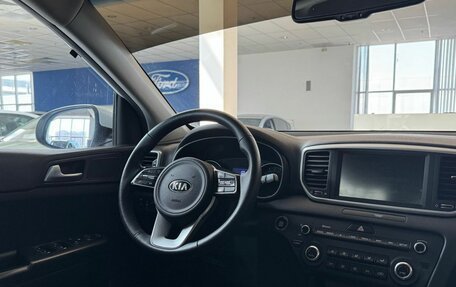 KIA Sportage IV рестайлинг, 2020 год, 2 290 000 рублей, 12 фотография