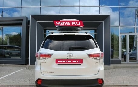 Toyota Highlander III, 2014 год, 3 590 000 рублей, 5 фотография