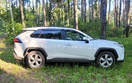 Toyota RAV4, 2020 год, 3 100 000 рублей, 3 фотография